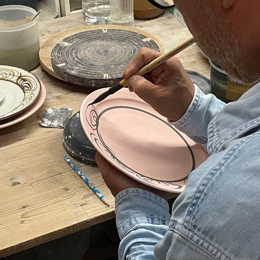 国産 食器 器 取り皿 料理皿 7寸皿 手書き｜ 瀬戸焼 筆絵馬の目皿21cm  KEYUCA(ケユカ) | KEYUCA | 07