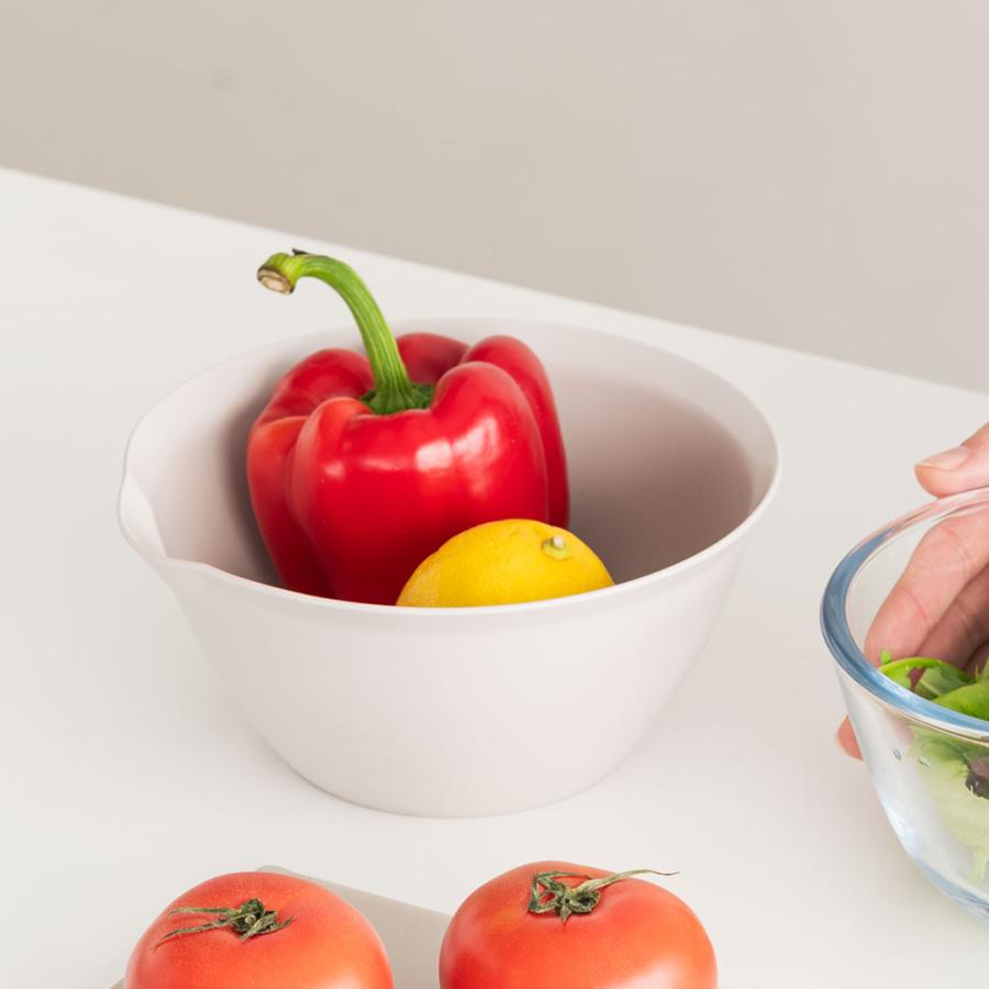 ボウル プラスチック 17cm 軽量 割れにくい 食器 下ごしらえ 調理用 サラダボウル 普段使い ｜ KEYUCA Namo ボウル 17cm ケユカ | KEYUCA