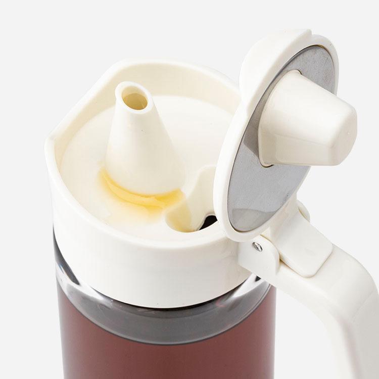オイルポット キッチン用品 油入れ 液だれしない 調味料入れ シンプル おしゃれ オイル入れ[Relioオイルボトル スリム KEYUCA ケユカ] | KEYUCA | 03