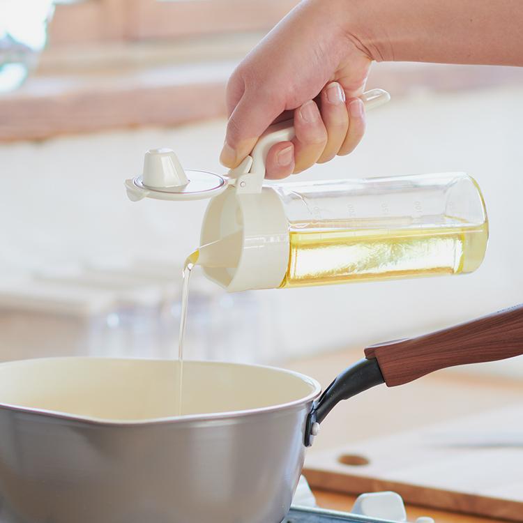 オイルポット キッチン用品 油入れ 液だれしない 調味料入れ シンプル おしゃれ オイル入れ[Relioオイルボトル スリム KEYUCA ケユカ] | KEYUCA | 06