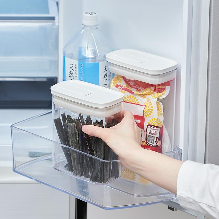 保存容器 調味料入れ 乾物入れ フードコンテナ フードストッカー 密閉容器 冷蔵庫収納[楽に密閉キャニスター 8×14cm M KEYUCA ケユカ] | KEYUCA | 11