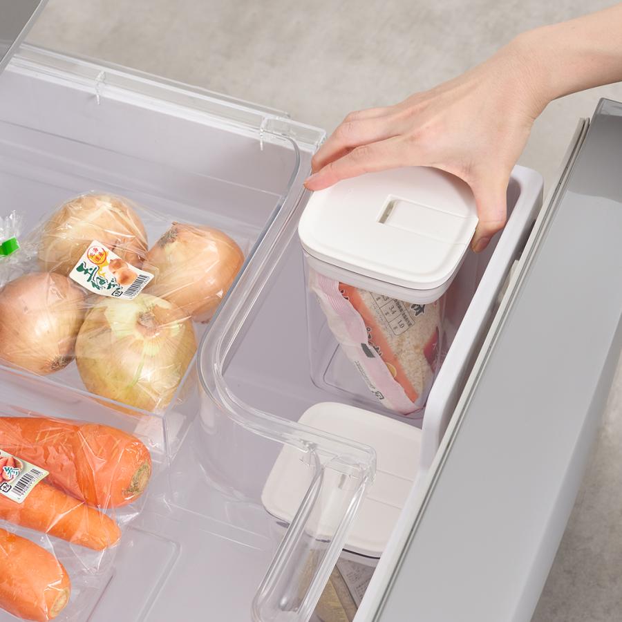 保存容器 調味料入れ 乾物入れ フードコンテナ シンプル 冷蔵庫 冷蔵庫収納｜ 楽に密閉キャニスター10.5×10.5cm M  KEYUCA(ケユカ) | KEYUCA | 09