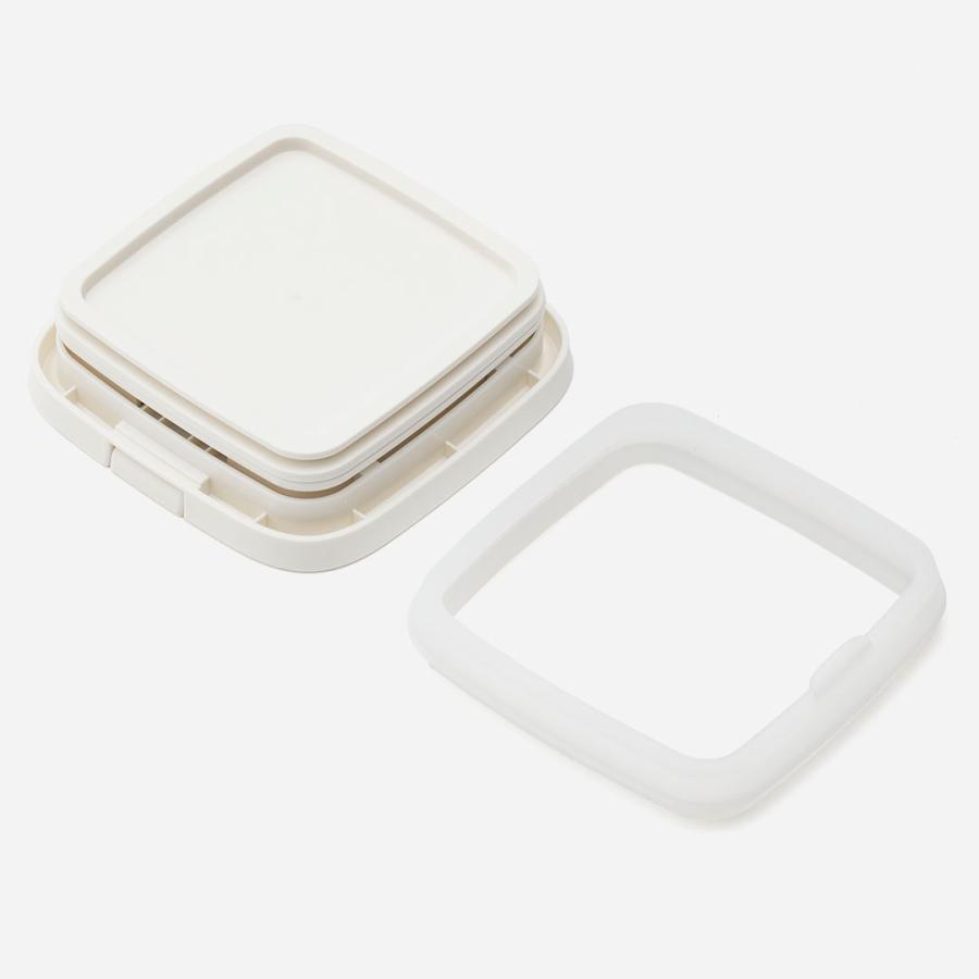 保存容器 調味料入れ 乾物入れ フードコンテナ シンプル 冷蔵庫 冷蔵庫収納｜ 楽に密閉キャニスター10.5×10.5cm M  KEYUCA(ケユカ) | KEYUCA | 02