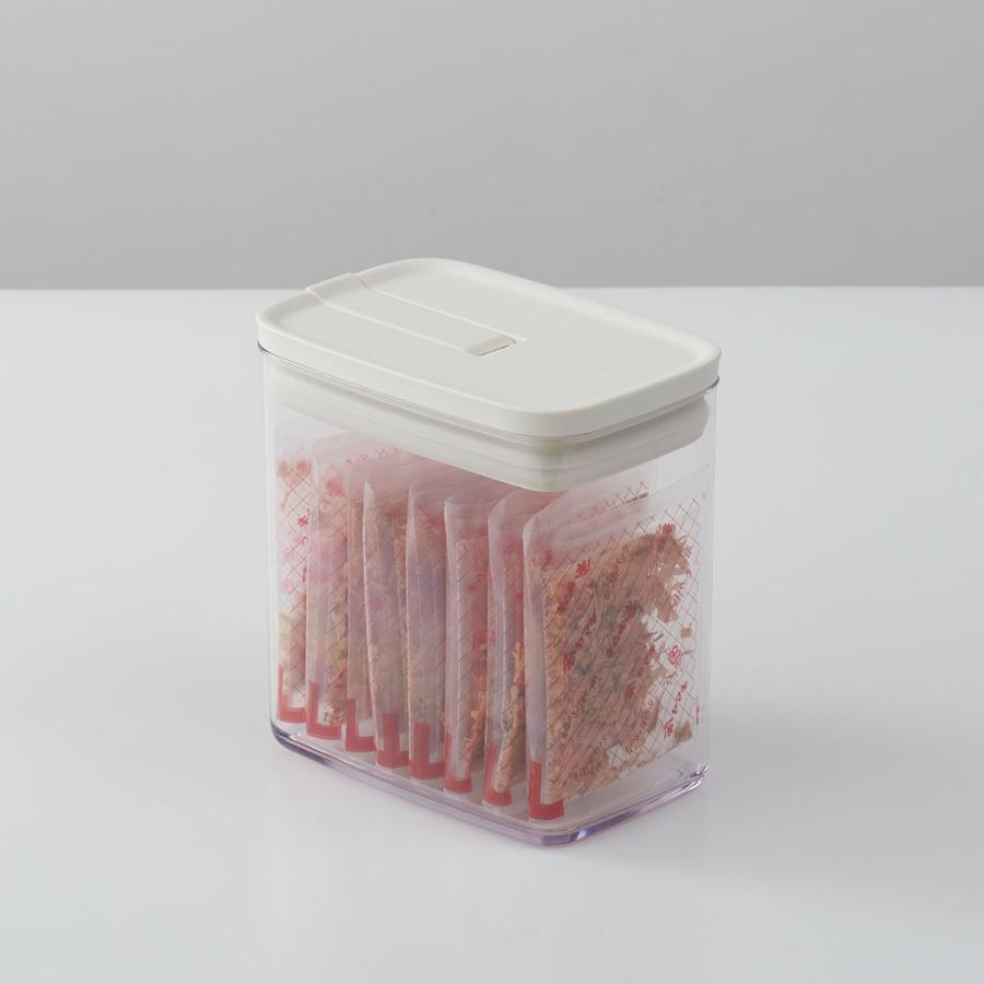 保存容器 調味料入れ 乾物入れ フードコンテナ シンプル 冷蔵庫 冷蔵庫収納｜ 楽に密閉キャニスター 10.5×16cm S  KEYUCA(ケユカ) | KEYUCA | 03
