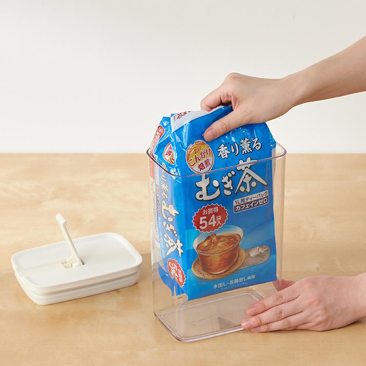 キャニスター 保存容器 調味料入れ キッチン用品 フードコンテナ 冷蔵庫収納[楽に密閉キャニスター 10.5×16cm M KEYUCA ケユカ] | KEYUCA | 07