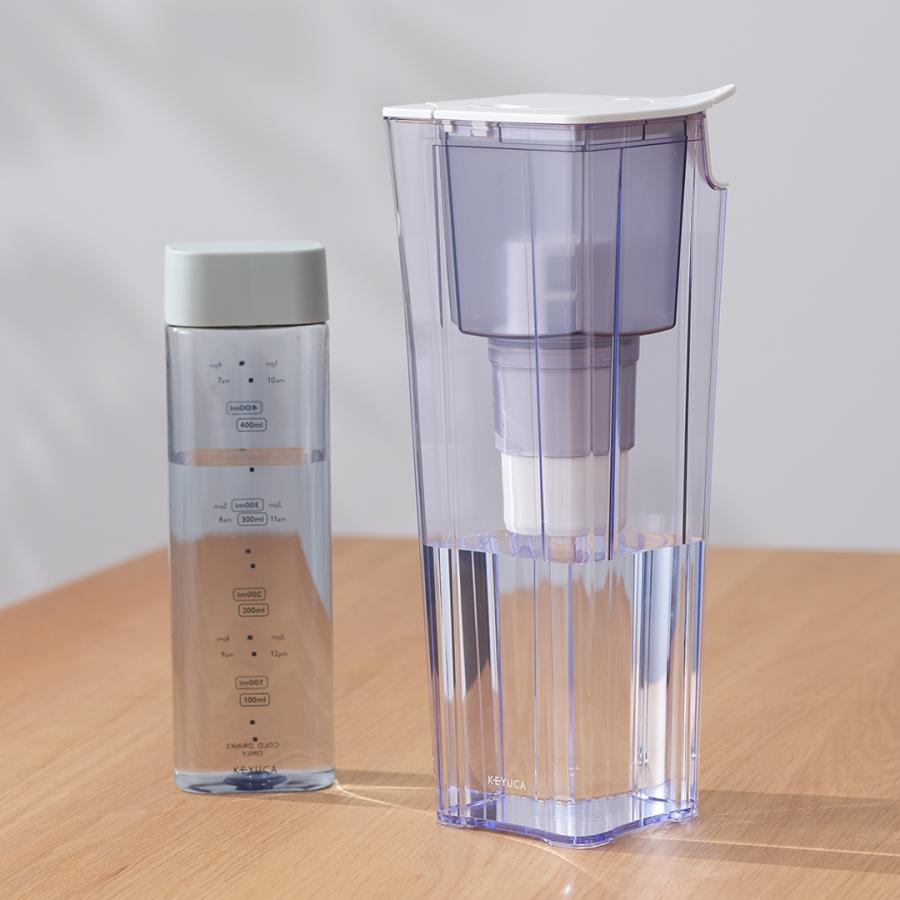 日本製 国産 浄水器 コンパクト スリム 軽量 カートリッジ付き｜ 片手で注げる浄水ポット0.9L  KEYUCA(ケユカ) (グッドプライス) | KEYUCA | 15