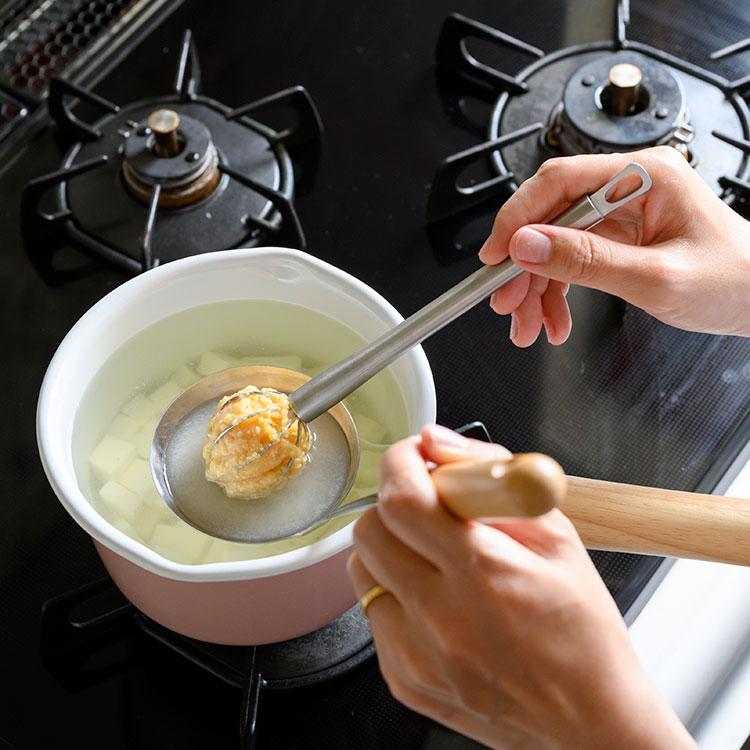 バルーン味噌ウィスク 計量お玉兼用 泡立て器 大さじ2杯 計量しやすい 調理ツール ｜ KEYUCA バルーン味噌ウィスク ケユカ | KEYUCA | 03