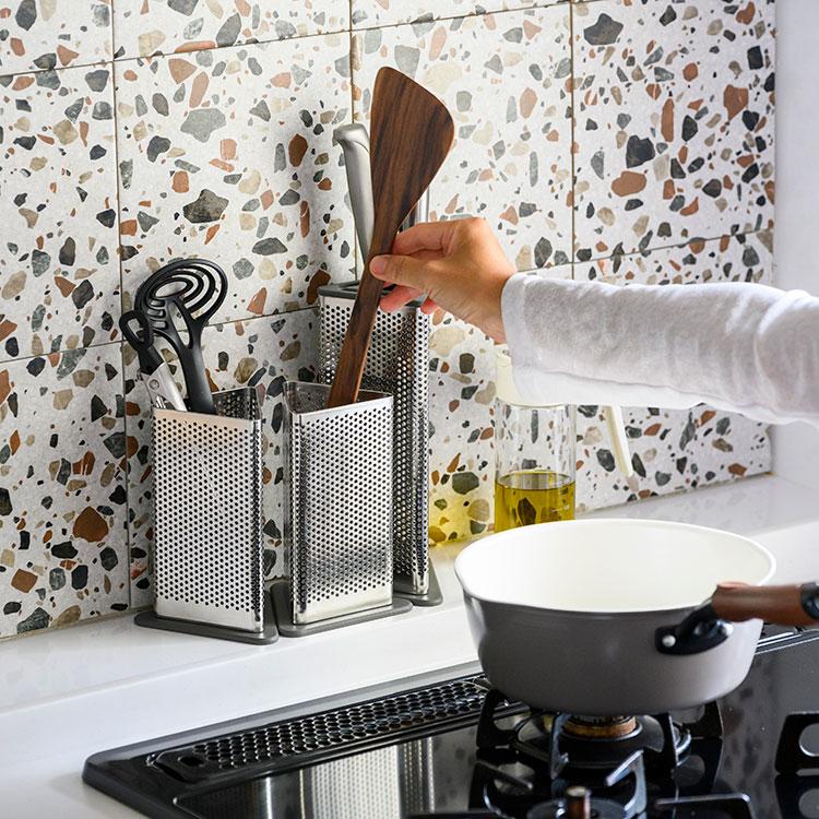 キッチン用品 包丁スタンド 収納 包丁 菜箸 ステンレス 調理器具 コンパクト[Triaスリムナイフホルダースタンド KEYUCA ケユカ] | KEYUCA | 06