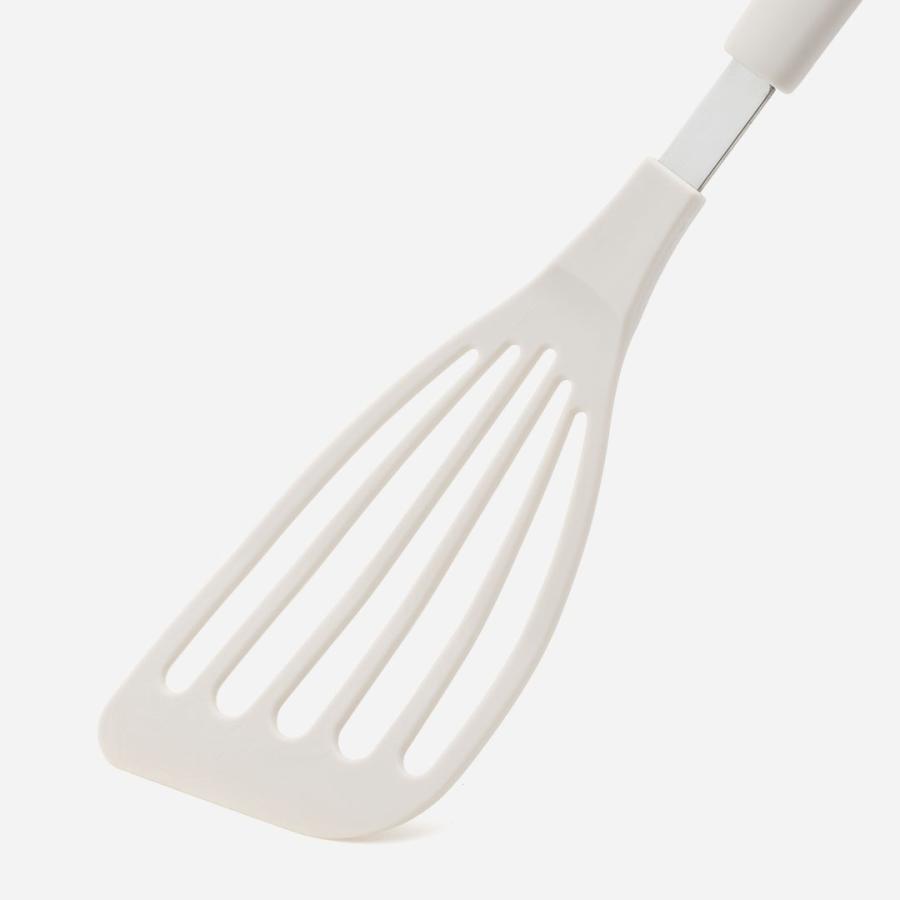 フライ返し 日本製 食洗器対応 穴あき ソフト 柔らかい 国産 ナイロン ターナー｜ KEYUCA Ponon ナイロンバタービーター ケユカ | KEYUCA | 02