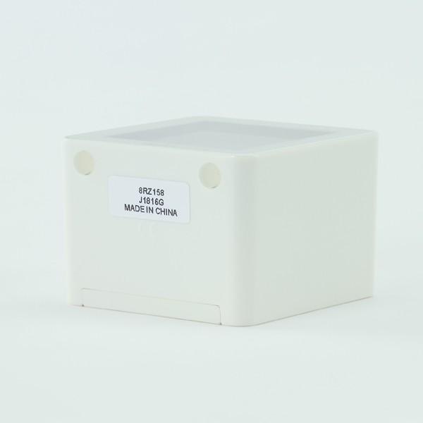 置き時計 時計 電波時計 置き型 デジタル 温度|cube 電波クロック ホワイト 目覚まし時計 W74×H72×D50mm ライト付き KEYUCA ケユカ | KEYUCA | 05