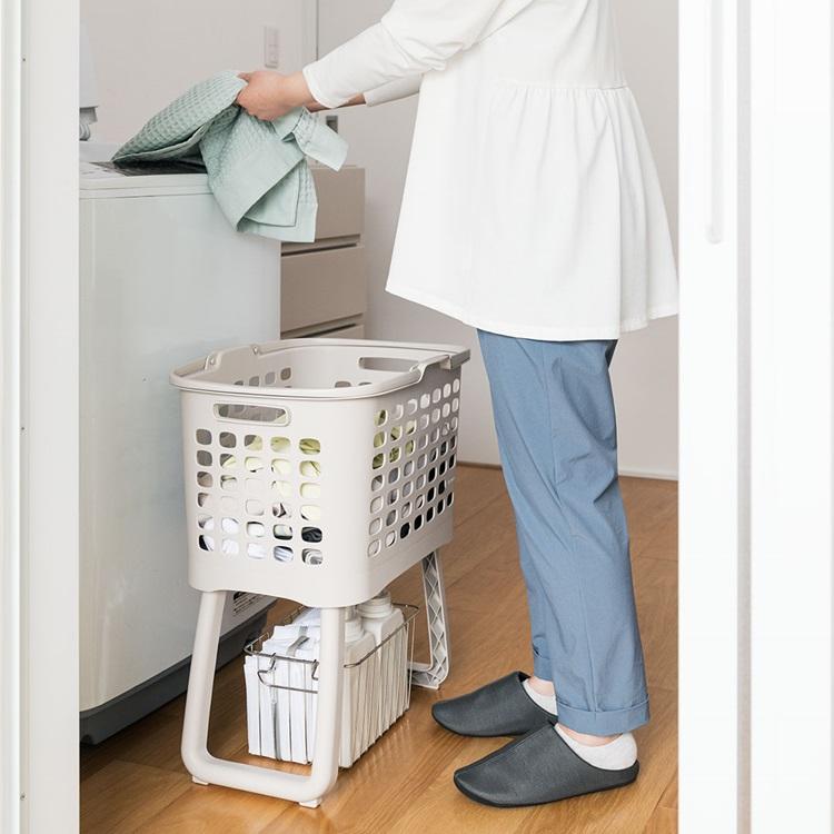 ランドリーバスケット 脚付き 腰にやさしい 洗濯かご 大容量 通気性 軽量 洗濯物入れ ｜ KEYUCA 腰にやさしいランドリーバスケット ライトグレー ケユカ | KEYUCA | 09