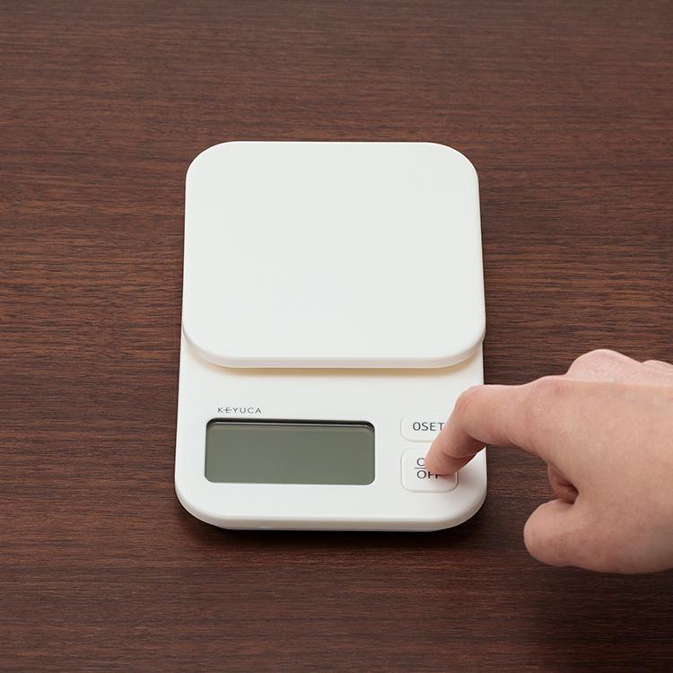 キッチンスケール 量り コンパクト 計量 料理用 測り 計量器 持ち運び はかり[コンパクトデジタルスケール 2kg KEYUCA ケユカ] | KEYUCA | 03