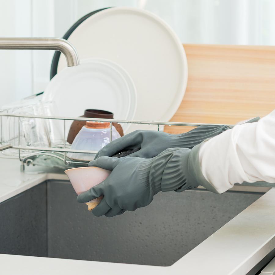 キッチン 皿洗い 掃除用具 手荒れ防止 キッチングローブ 抗菌 水が入りにくい｜ 指先と袖口にフィットするゴム手袋  KEYUCA(ケユカ) | KEYUCA | 02