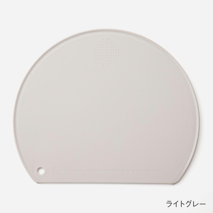 調理器具 キッチン用品 カッティングボード シンプル フック穴付き 熱湯消毒可 食洗機可 ｜ 抗菌 滑りにくいD型まな板  KEYUCA(ケユカ) | KEYUCA | 06
