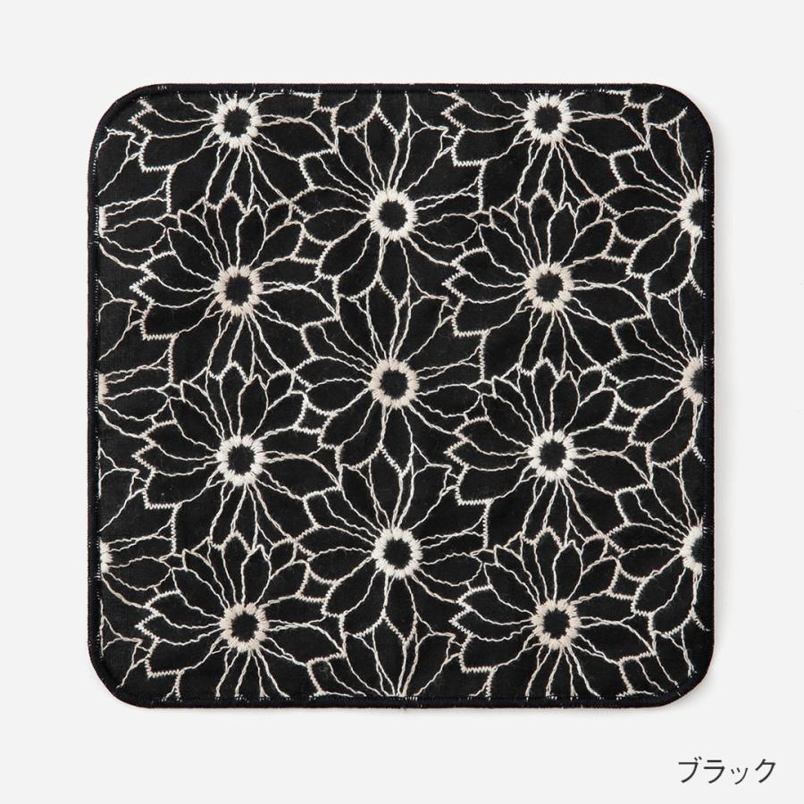 国産 エレガント タオル生地 吸水性 綿 日本製刺繍 おしゃれ ｜ ハンカチタオル 刺繍マーガレット  KEYUCA(ケユカ) | KEYUCA | 03