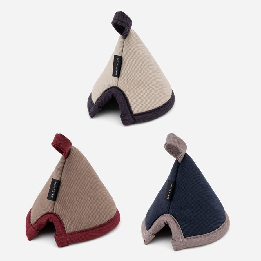 滑り止め ループ紐付き 鍋蓋つまみ オーブン 安定したつまみ心地 かわいい 調理道具｜ 耐熱ゴム付き三角ミトン  KEYUCA(ケユカ) | KEYUCA