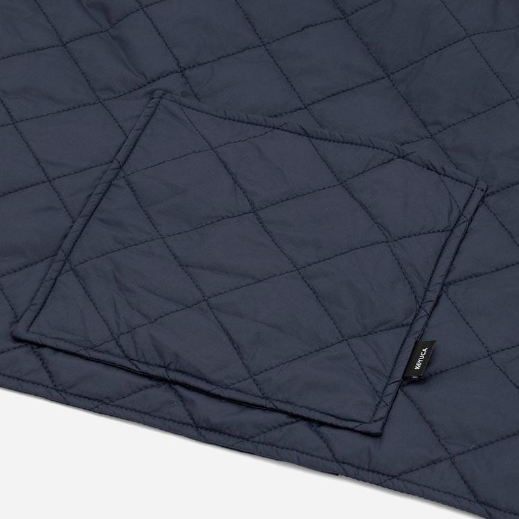 ブランケット フリース素材 撥水加工 軽い 暖かい 着る毛布 肩掛け ひざ掛け[撥水ポケット付キルトブランケット KEYUCA ケユカ] | KEYUCA | 04