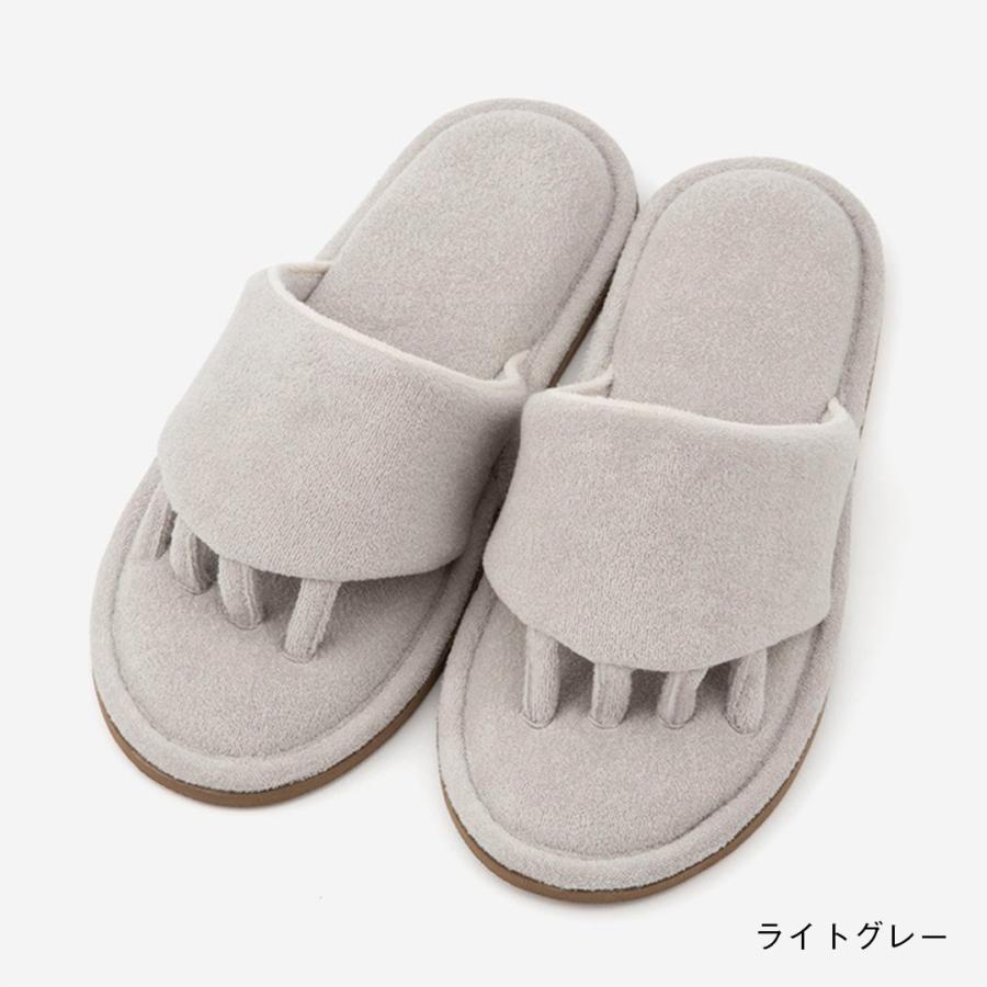 室内 ルームシューズ もっちりクッション ストレッチ 洗濯可 自分用 プレゼント｜ 足指開放 保湿生地で肌にうれしいスリッパ  KEYUCA(ケユカ) | KEYUCA | 01