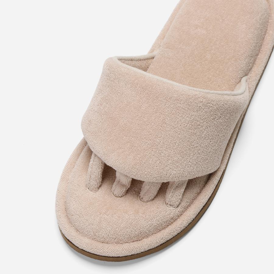 室内 ルームシューズ もっちりクッション ストレッチ 洗濯可 自分用 プレゼント｜ 足指開放 保湿生地で肌にうれしいスリッパ  KEYUCA(ケユカ) | KEYUCA | 05