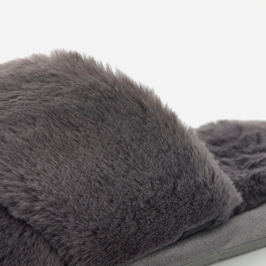 ルームシューズ ファー ふわふわ 洗濯可 リラックス 履き心地 かわいい｜ クロスファースリッパ  KEYUCA(ケユカ) | KEYUCA | 09
