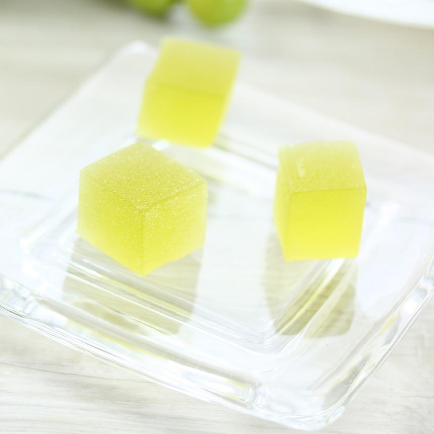 お歳暮 御歳暮シャインマスカットゼリー 国産果汁使用 165g おやつ スイーツ ピクニック  お菓子 軽井沢ファーマーズギフト |  | 02
