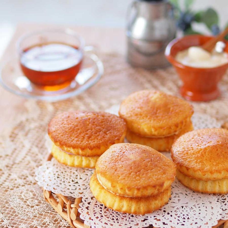 スイーツ お菓子 軽井沢マドレーヌチーズバーガー  お菓子 スイーツ プチギフト プレゼント 手土産 お茶菓子 ティータイム 軽井沢ファーマーズギフト |  | 05