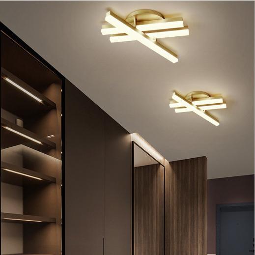 シーリングライト 玄関照明 3灯Sサイズ 天井照明 内蔵LEDランプ 室内照明器具 廊下 階段 寝室 ベランダ ベッドルーム クロークルーム 欧米現代簡約 工事必要