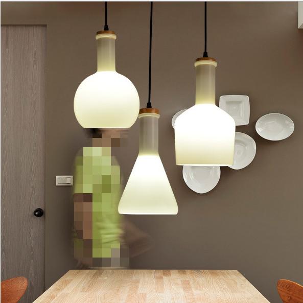 シャンデリア ペンダントライト 室内照明器具 天井照明 LEDランプ 吊下げ 欧米簡約 リビング 喫茶店 カフェ ダイニング バー シーリング 工事必要 ボトル 瓶形の画像
