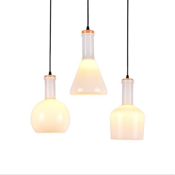 シャンデリア ペンダントライト 室内照明器具 天井照明 LEDランプ 吊下げ 欧米簡約 リビング 喫茶店 カフェ ダイニング バー シーリング 工事必要 ボトル 瓶形の画像