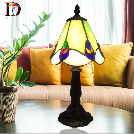 卓上照明 おしゃれ ステンドグラス テーブルランプ 卓上スタンドライト  