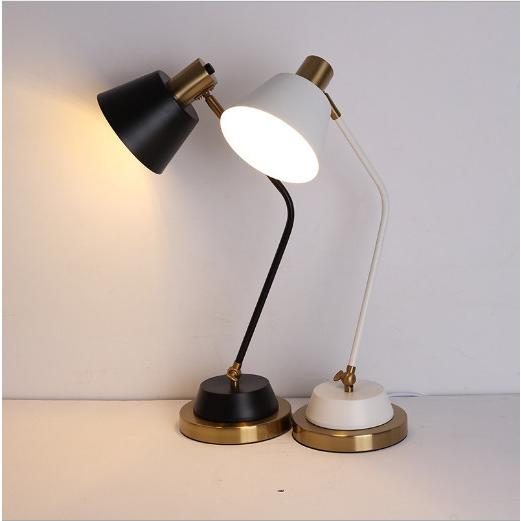 頭文字D 30周年 愛車アクリルキーホルダー 佐藤真子×シルエイティ 日本