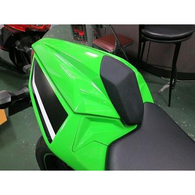 カワサキ　ニンジャ250　Z250　純正 シングルシート カバー　白　WHT カワサキ ニンジャ250 Z250 純正 シングルシート カバー 白 WHT