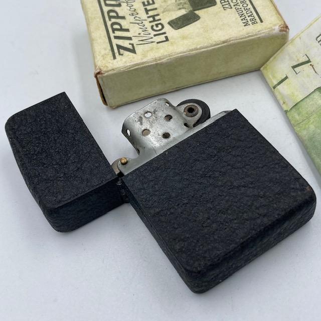 ほぼ未使用] ジッポー ZIPPO ライター 1942年 ブラッククラックル 箱  