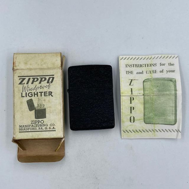 ほぼ未使用] ジッポー ZIPPO ライター 1942年 ブラッククラックル 箱 