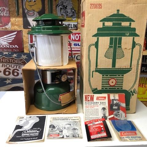 Coleman コールマン ランタン 1973年5月 220H 未使用デッド Coleman コールマン ランタン 1973年5月 220H 未使用デッド