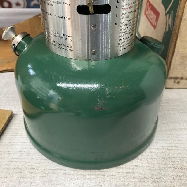 Coleman コールマン ランタン 1973年5月 220H 未使用デッド Coleman コールマン ランタン 1973年5月 220H 未使用デッド