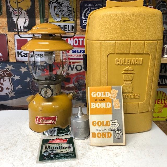 正規店仕入れの KIC GARAGE 店ゴールドボンド 1972年5月 コールマン