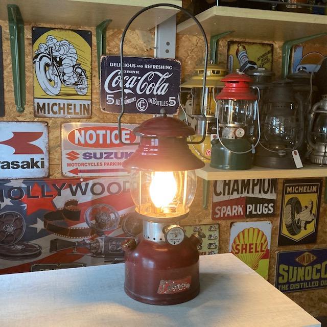 Coleman（コールマン） ランタン 1962年2月 200A バーガンディー 中古