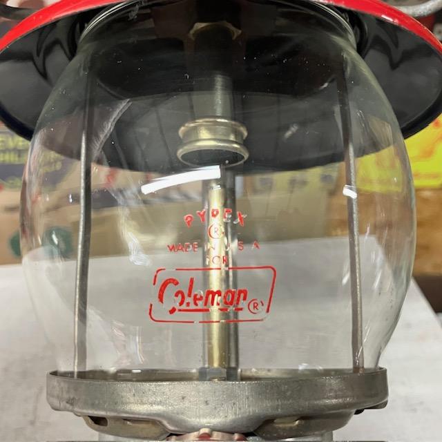 Coleman 200A バーガンディ 62年2月製造 ランタン 200Aランタンの中でも高貴な『赤紫色』バーガンディーに魅せられて