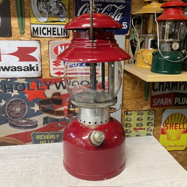 Coleman コールマン ランタン 1961年10月 200A バーガンディー Coleman コールマン ランタン 1961年10月 200A バーガンディー