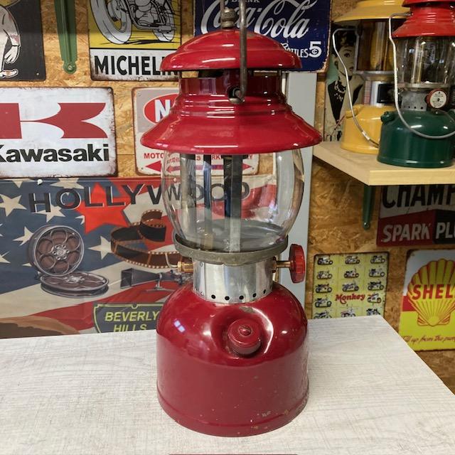 Coleman（コールマン） ランタン 1961年10月 200A バーガンディー