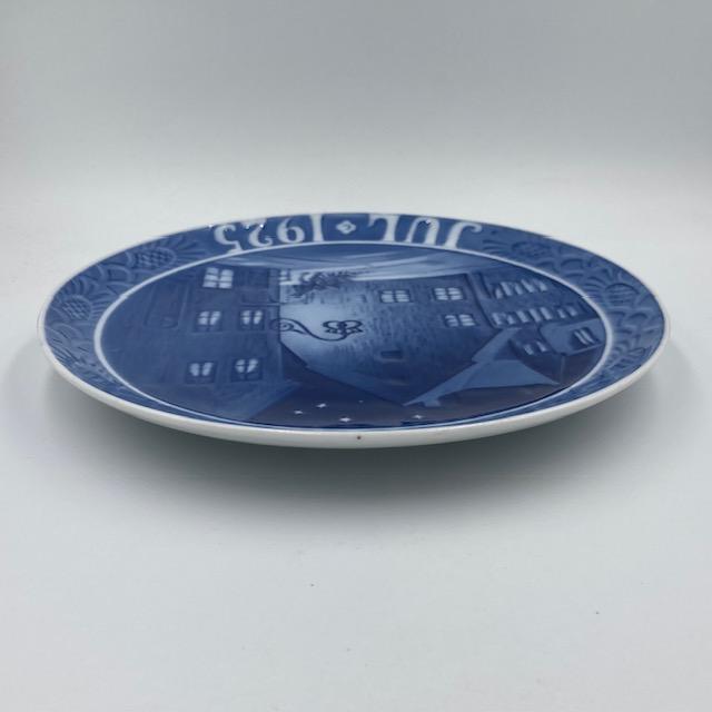 ROYAL COPENHAGEN（ロイヤルコペンハーゲン） イヤープレート 1925年