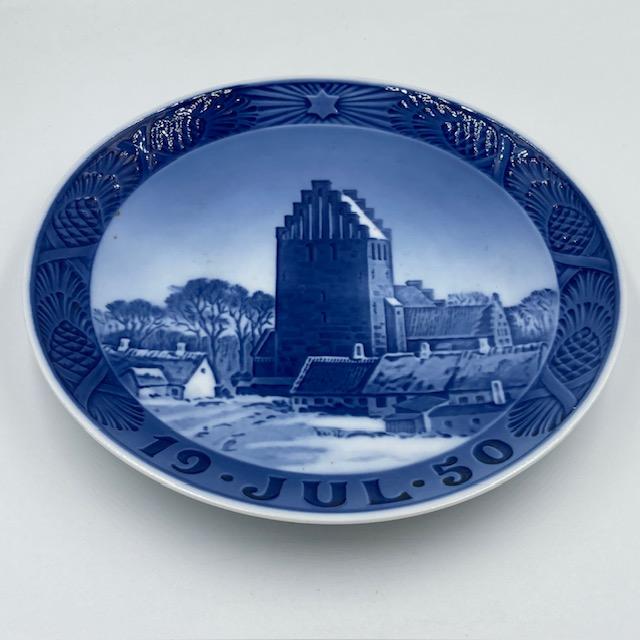 ROYAL COPENHAGEN ロイヤルコペンハーゲン イヤープレート 1950