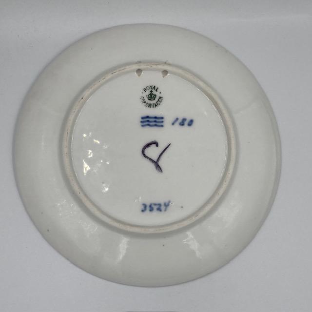 ROYAL COPENHAGEN（ロイヤルコペンハーゲン） イヤープレート 1917年