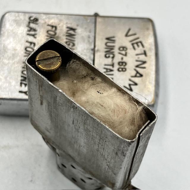 ZIPPO ジッポー ベトナムジッポー 1966年 第一騎兵師団 使えます ZIPPO ジッポー ベトナムジッポー 1966年 第一騎兵師団 使えます