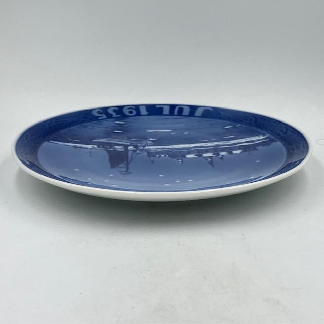 ROYAL COPENHAGEN（ロイヤルコペンハーゲン） イヤープレート 1935年