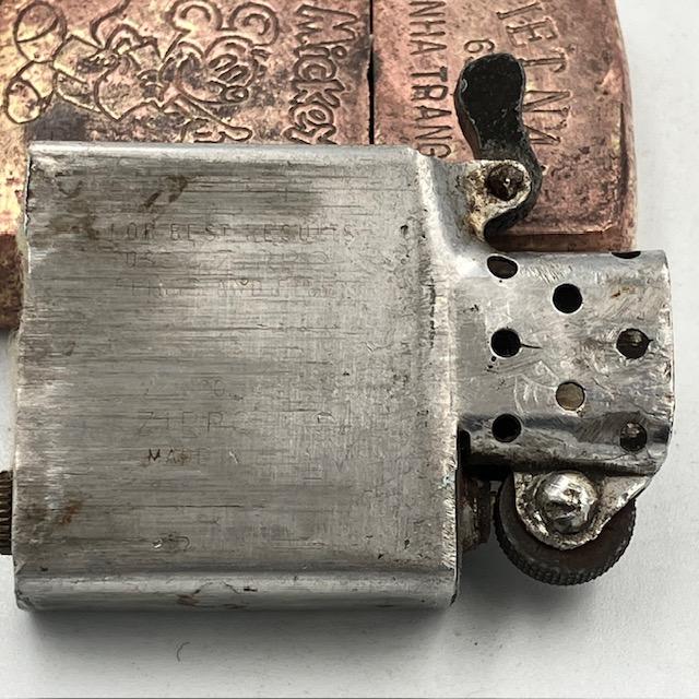 ZIPPO ベトナムジッポー 1969年 ブラス製 ミッキーマウス柄 使えます 【ブック】 ヴェトナムジッポー