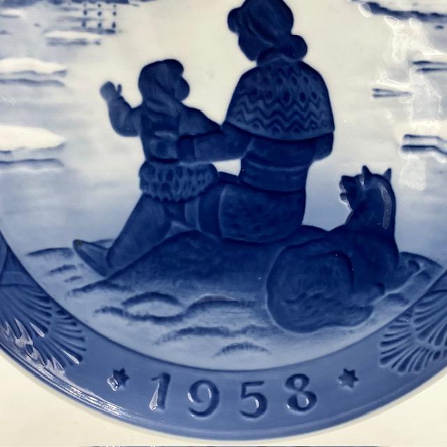 ロイヤルコペンハーゲン イヤープレート 1958年 「Sunshine over