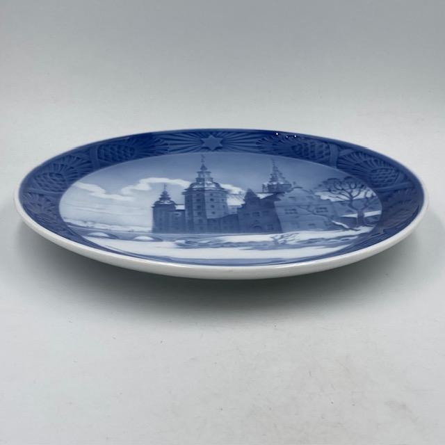 ROYAL COPENHAGEN（ロイヤルコペンハーゲン） イヤープレート 1953年