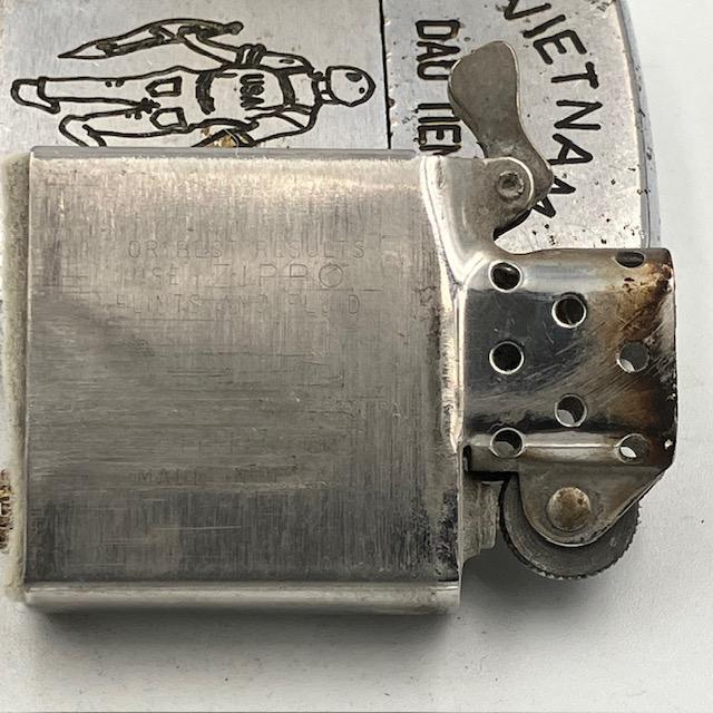 ZIPPO（ジッポー） ベトナムジッポー 1969年 人気の絵柄 兵士と子供 